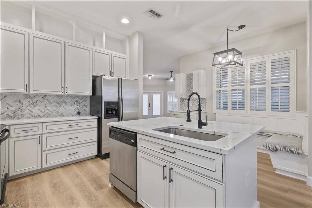 Fort Myers, FL 33908,9149 Spring Mountain WAY