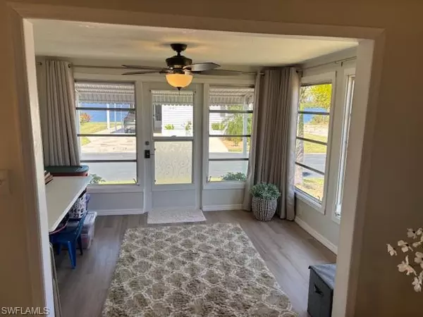 Fort Myers, FL 33905,361 Shoreland DR