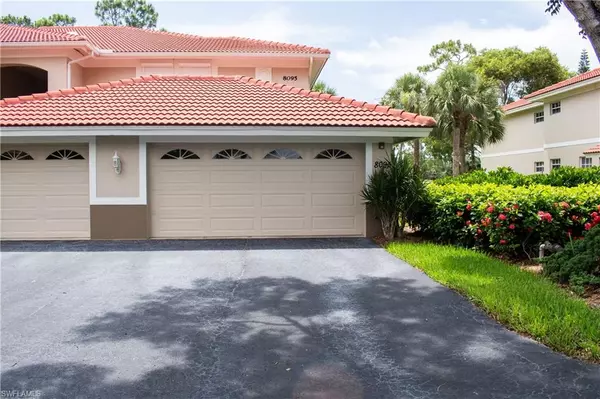8095 Celeste DR #715, Naples, FL 34113