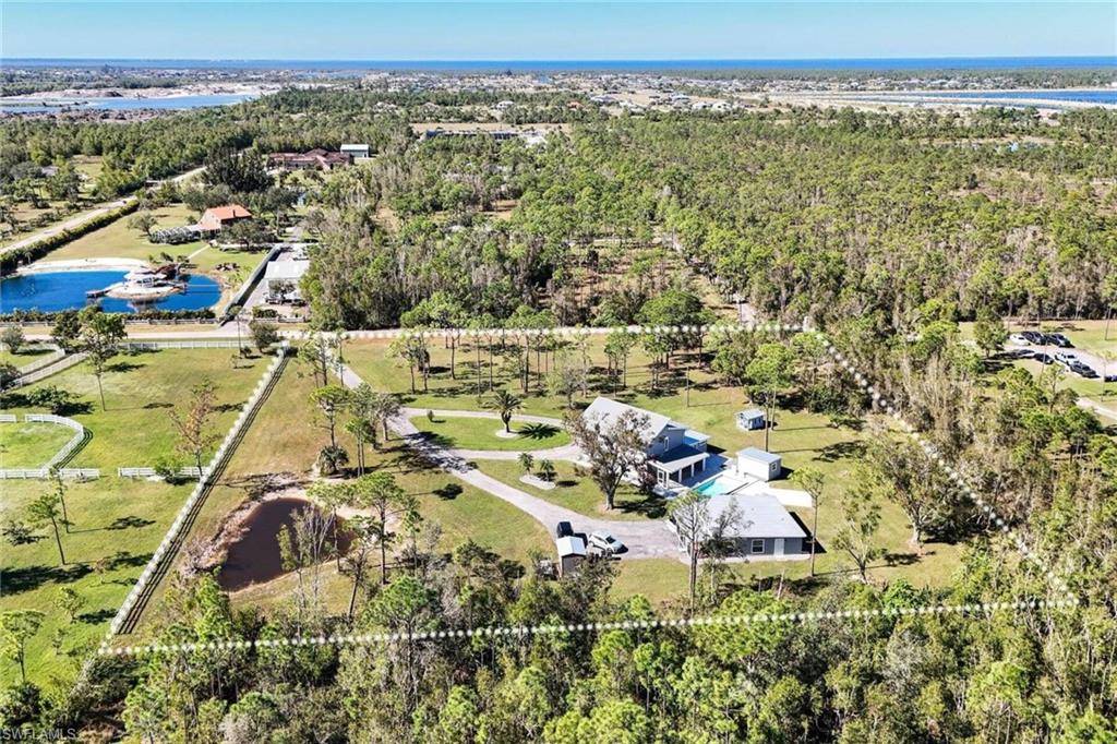 18150 Morning Star LN, Cape Coral, FL 33993