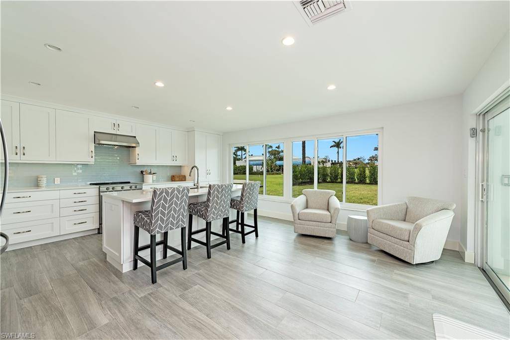 Naples, FL 34103,595 Wedge DR