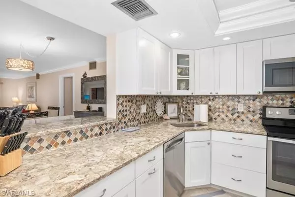 Naples, FL 34103,4300 Belair LN #1