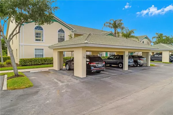 Naples, FL 34109,4965 Sandra Bay DR #102