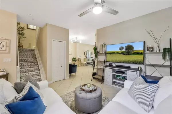 Estero, FL 33928,10201 Olivewood WAY #162