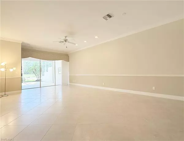 Naples, FL 34112,8787 Naples Heritage DR #D16