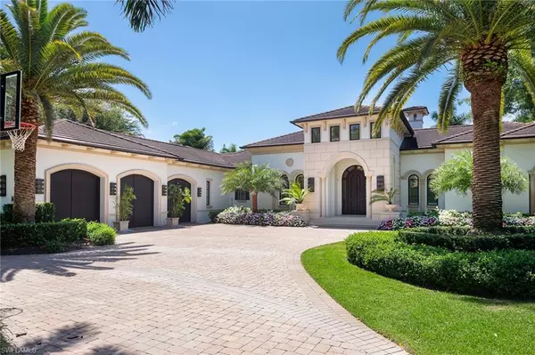 Naples, FL 34109,2562 Escada CT
