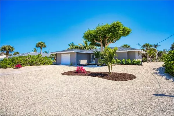 Sanibel, FL 33957,446 Lake Murex CIR