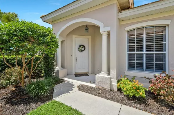 12732 Fox Ridge DR, Bonita Springs, FL 34135