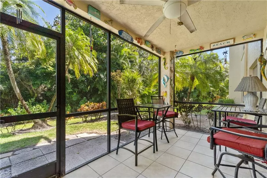 8256 Charter Club CIR #5, Fort Myers, FL 33919