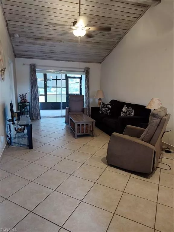 Fort Myers, FL 33919,9351 Lennex LN