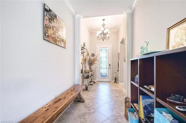 Naples, FL 34113,1608 Vizcaya LN