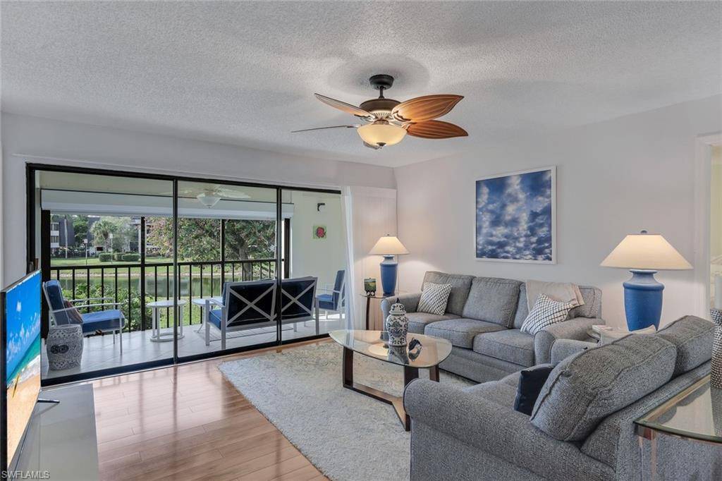1609 Spoonbill LN #B, Naples, FL 34105