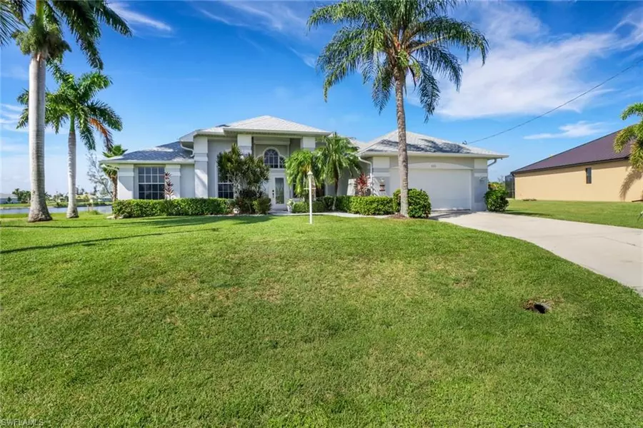 2202 NW 38th PL, Cape Coral, FL 33993