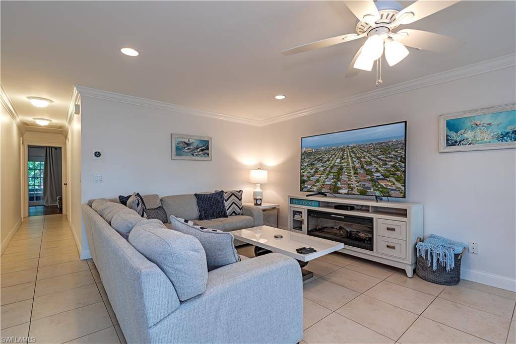 Naples, FL 34108,742 97th AVE N
