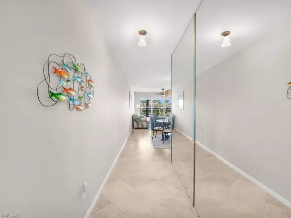 Marco Island, FL 34145,900 Collier CT #106
