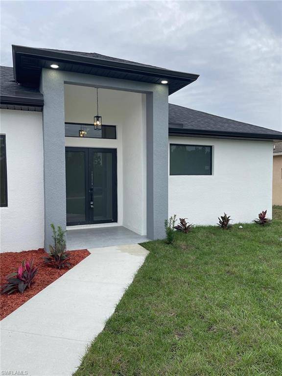 Lee, FL 33971,2561 25 ST W