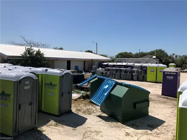 North Fort Myers, FL 33917,Address not disclosed