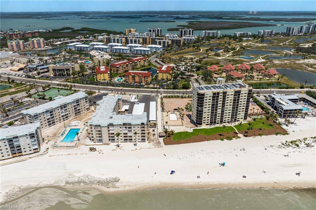 Fort Myers Beach, FL 33931,4137 Bay Beach LN #525