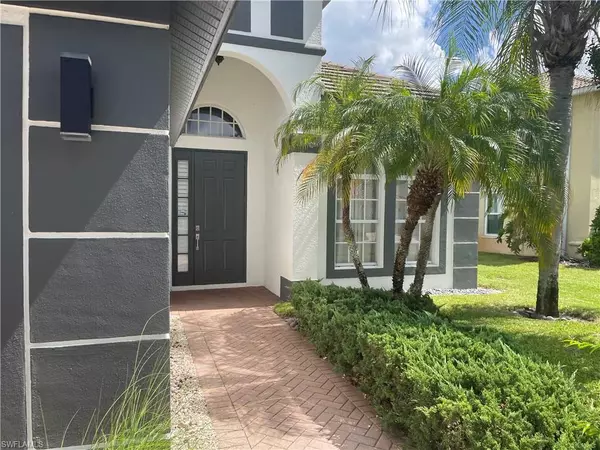 Estero, FL 33928,20141 Rookery DR