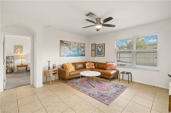 Cape Coral, FL 33991,618 SW 18th ST