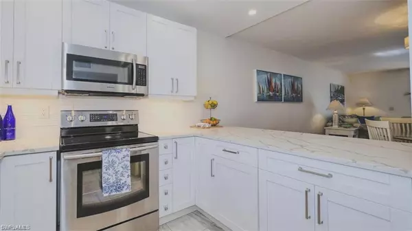 Fort Myers Beach, FL 33931,4531 Bay Beach LN #133