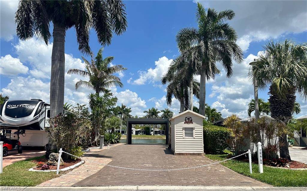 1278 Silver Lakes BLVD, Naples, FL 34114