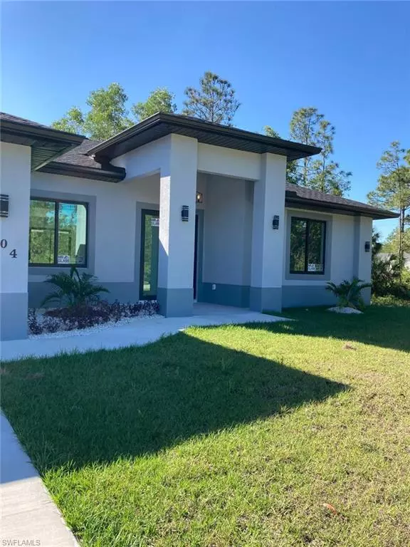 Lehigh Acres, FL 33974,1004 Grant BLVD