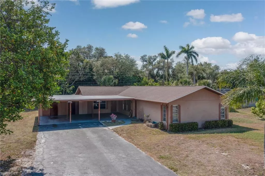 Fort Myers, FL 33905,2215 Marilyn LN