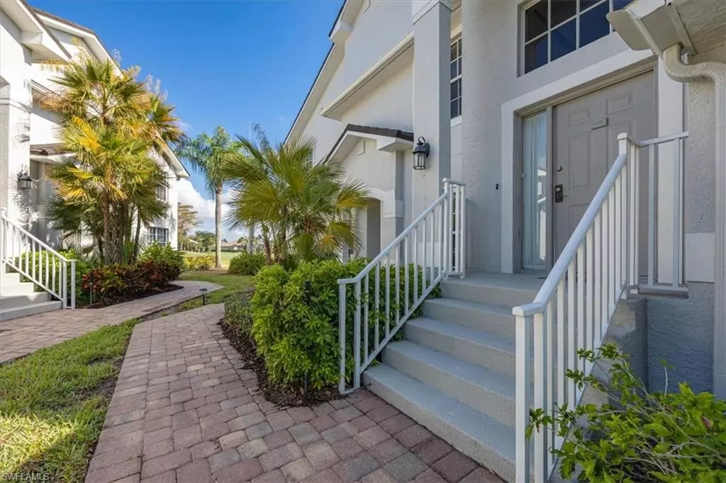 Naples, FL 34110,5889 Three Iron DR #1403