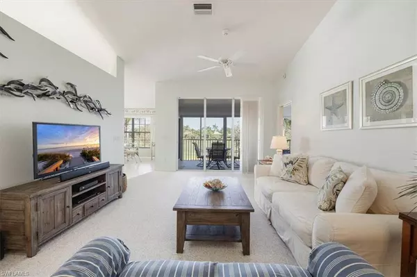 Naples, FL 34110,5889 Three Iron DR #1403