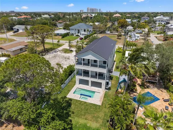 Bonita Springs, FL 34134,4451 Tarpon AVE