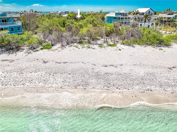 Upper Captiva, FL 33924,150 Hummingbird DR