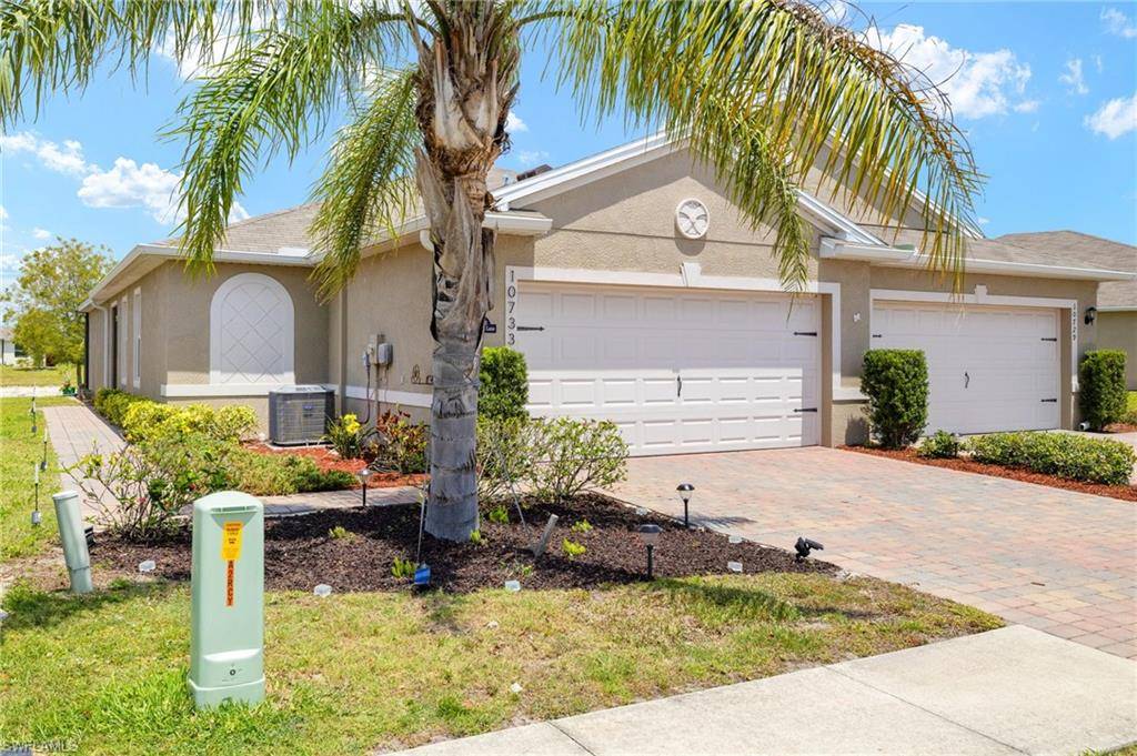 Lehigh Acres, FL 33936,10733 Crossback LN