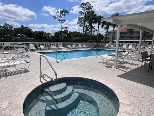 Naples, FL 34104,1051 Eastham WAY #B104