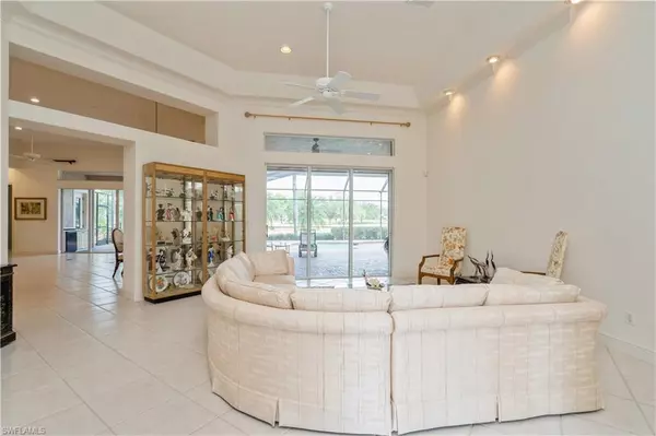 Naples, FL 34119,429 Terracina CT
