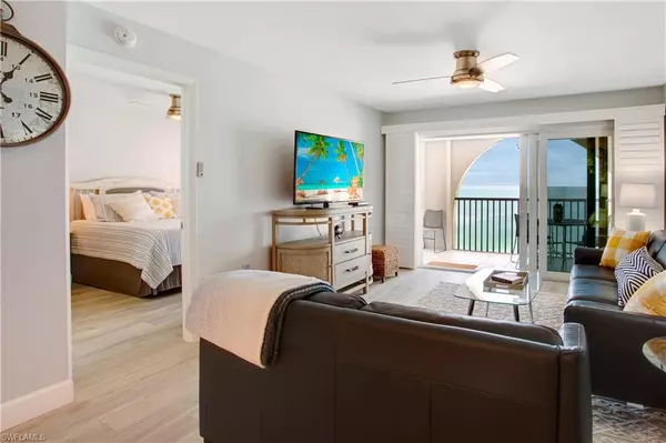 Bonita Springs, FL 34134,26000 Hickory BLVD #805