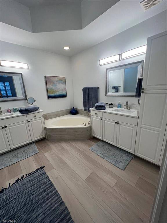 Naples, FL 34108,749 Bentwater CIR #8-103
