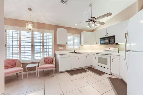 Naples, FL 34109,3775 Fieldstone BLVD #104
