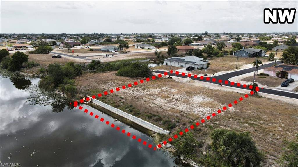 Cape Coral, FL 33909,906 NE 12th ST