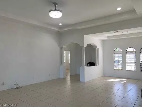 Fort Myers, FL 33913,10250 Templeton LN