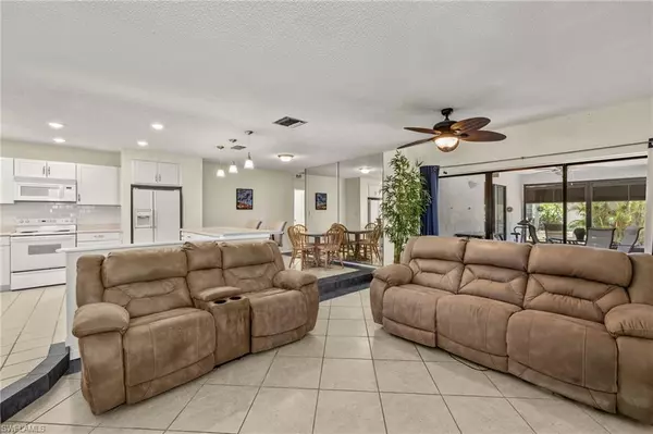 Fort Myers, FL 33908,7136 Blanquilla CT