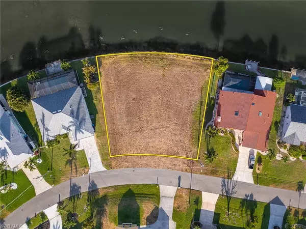 Cape Coral, FL 33990,222 SE 10th AVE