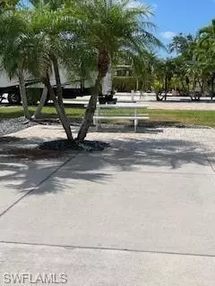 Fort Myers Beach, FL 33931,139 Pavillion DR