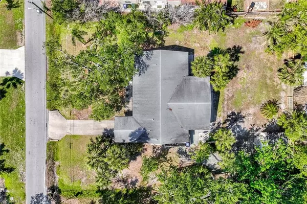 Nokomis, FL 34275,413 Pameto RD