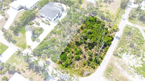 Fort Myers, FL 33908,Corner Lot