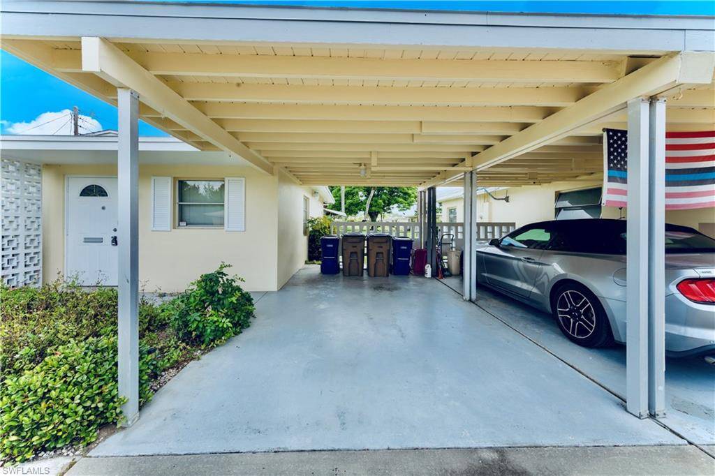 Lehigh Acres, FL 33936,502 Gerald AVE