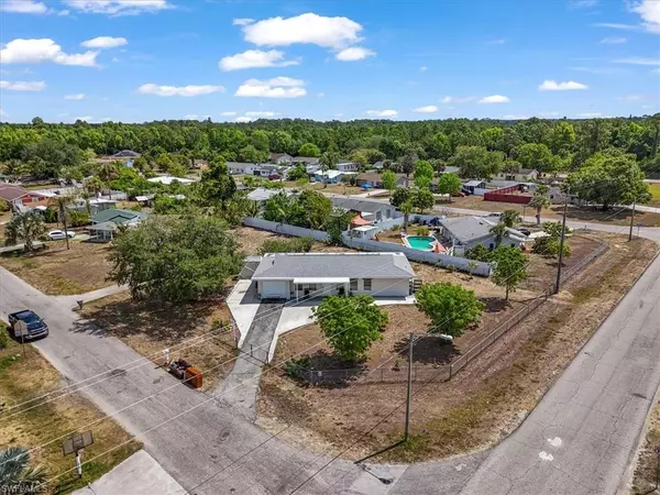 Lehigh Acres, FL 33936,300 Schoolside DR