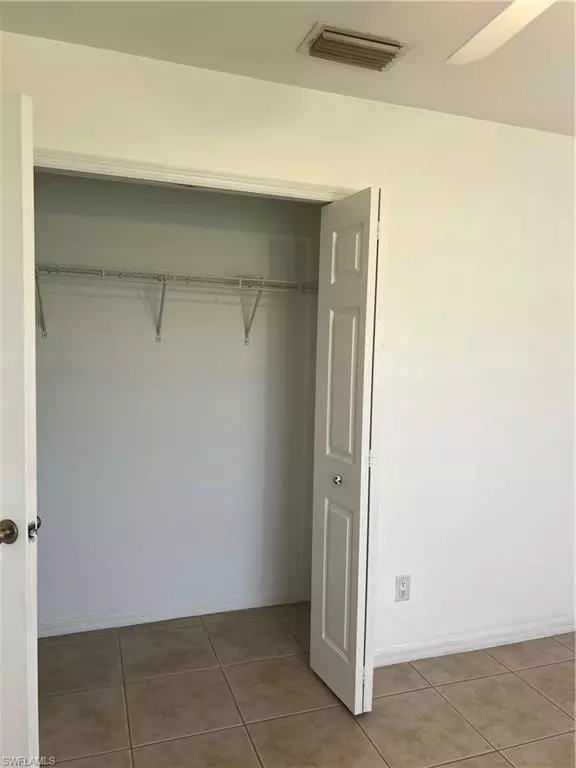 Cape Coral, FL 33991,281/279 SW 3rd TER