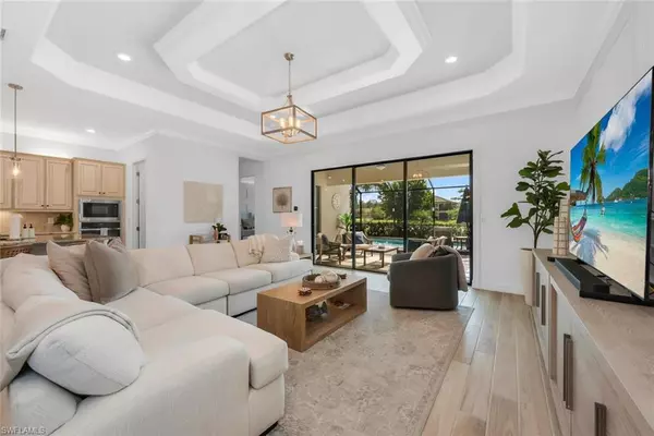 Bonita Springs, FL 34135,28009 Foxrock CT
