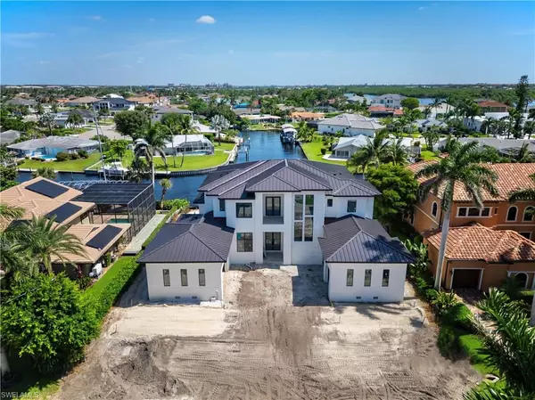 Fort Myers, FL 33919,846 Cypress Lake CIR